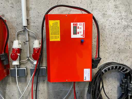 Enersys ZVS Premium T48/120 Ladegerät