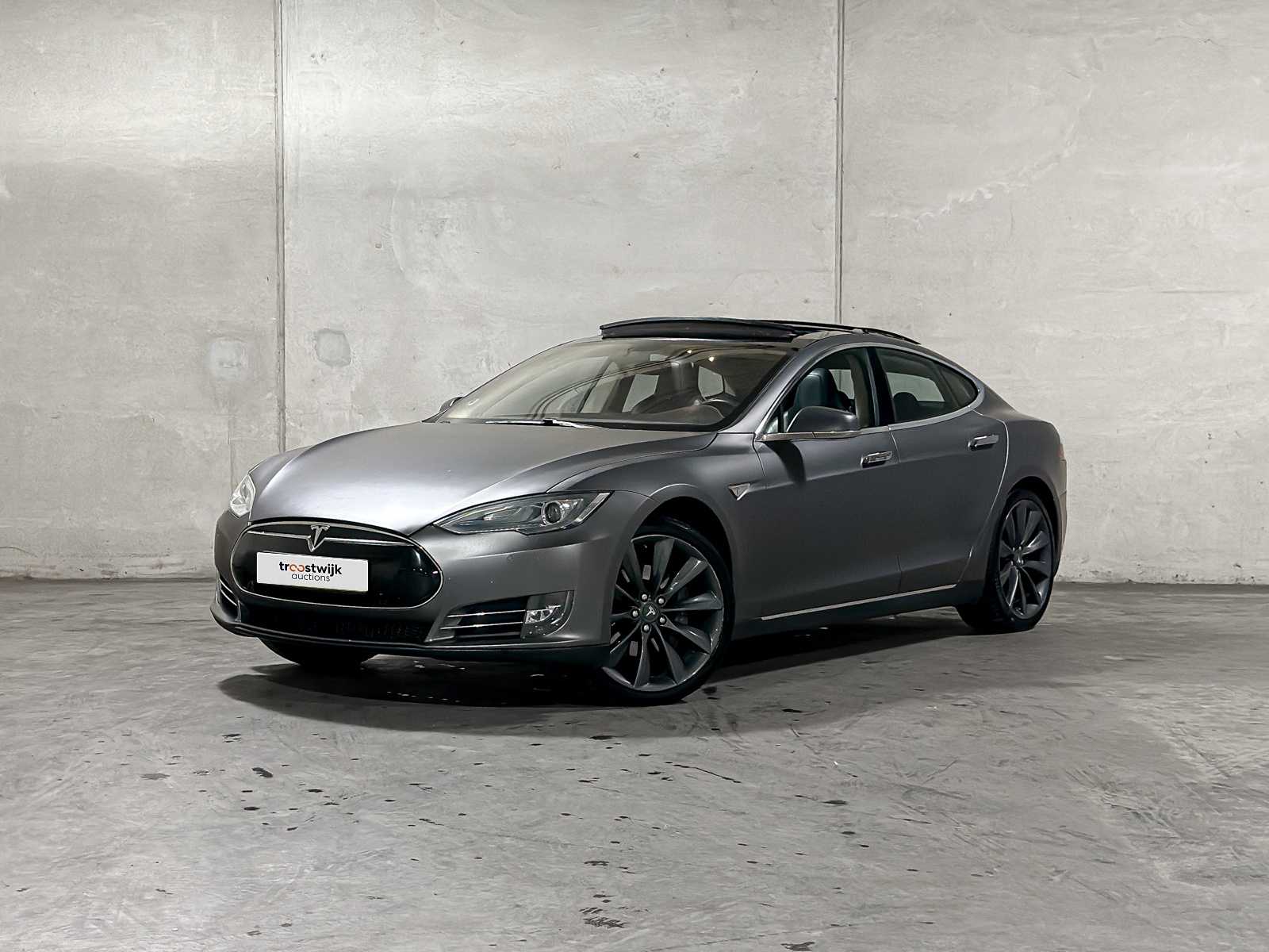 Tesla Model S 85 Performance 421pk 2013 (Origineel-NL) Free Supercharge, 4-SFN-37