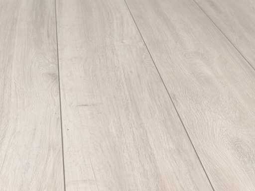 95 m2 Laminate plank - 1288 x 245 x 8 mm