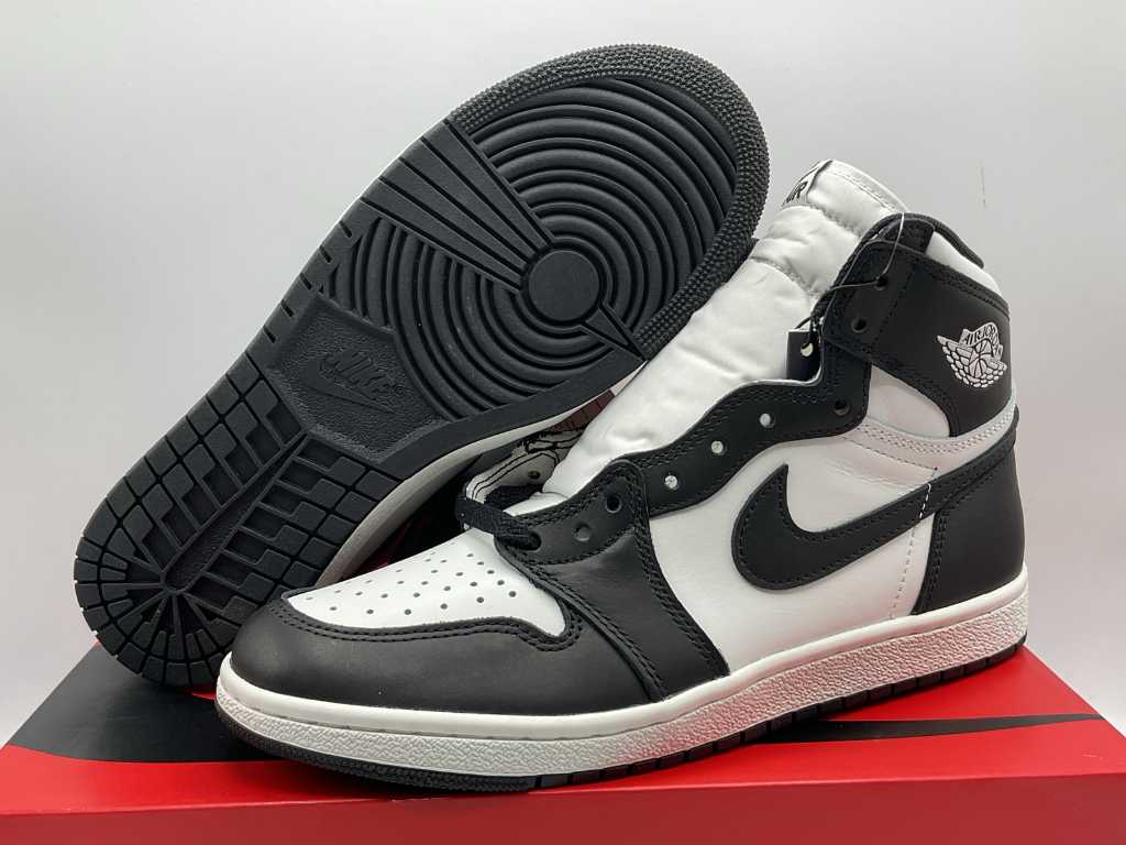Nike Jordan 1 High ‘85 Black White Sneakers 43