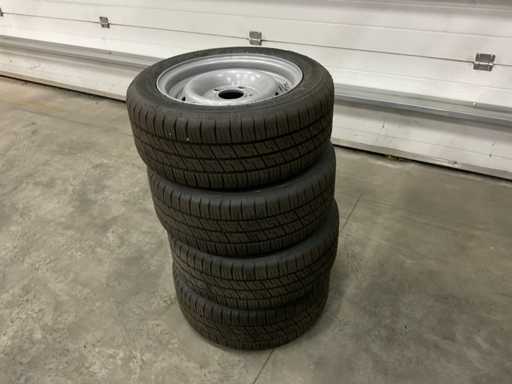 Kenda Master Anhänger 3G Anhängerreifen mit Felge (4x)