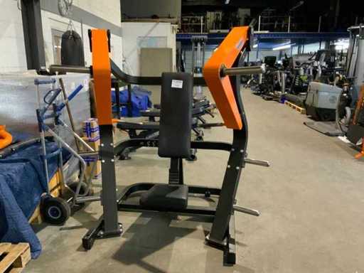 Technogym czysty chestpress Multi-gym