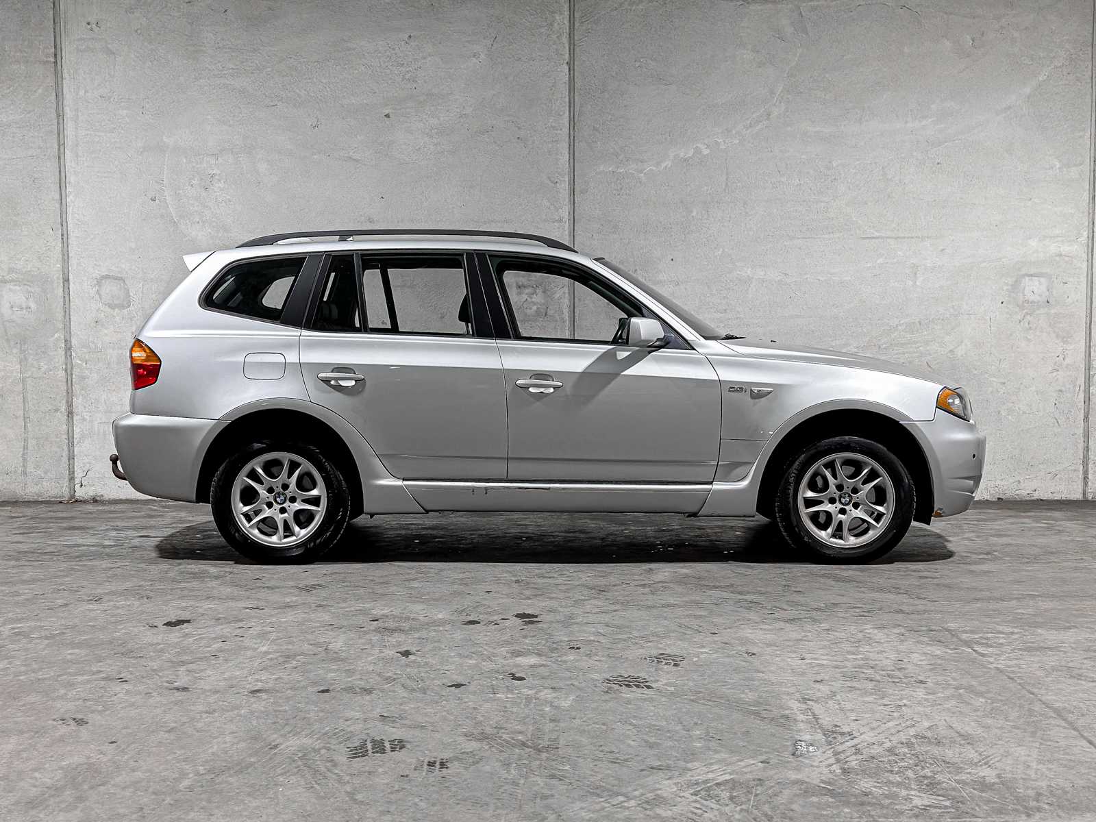 BMW X3 3.0i Executive 231pk 2004 (Automaat), 76-GTF-3