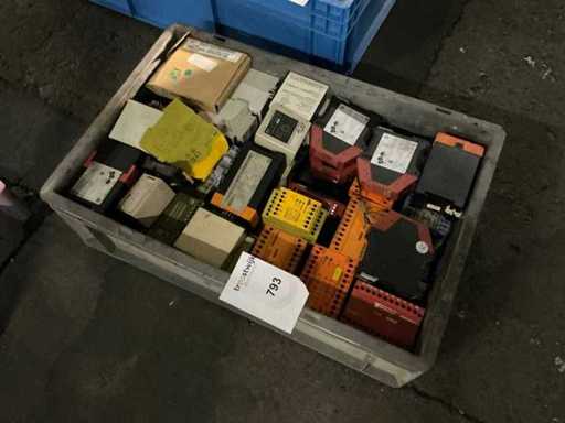 Partij diverse industriële elektro