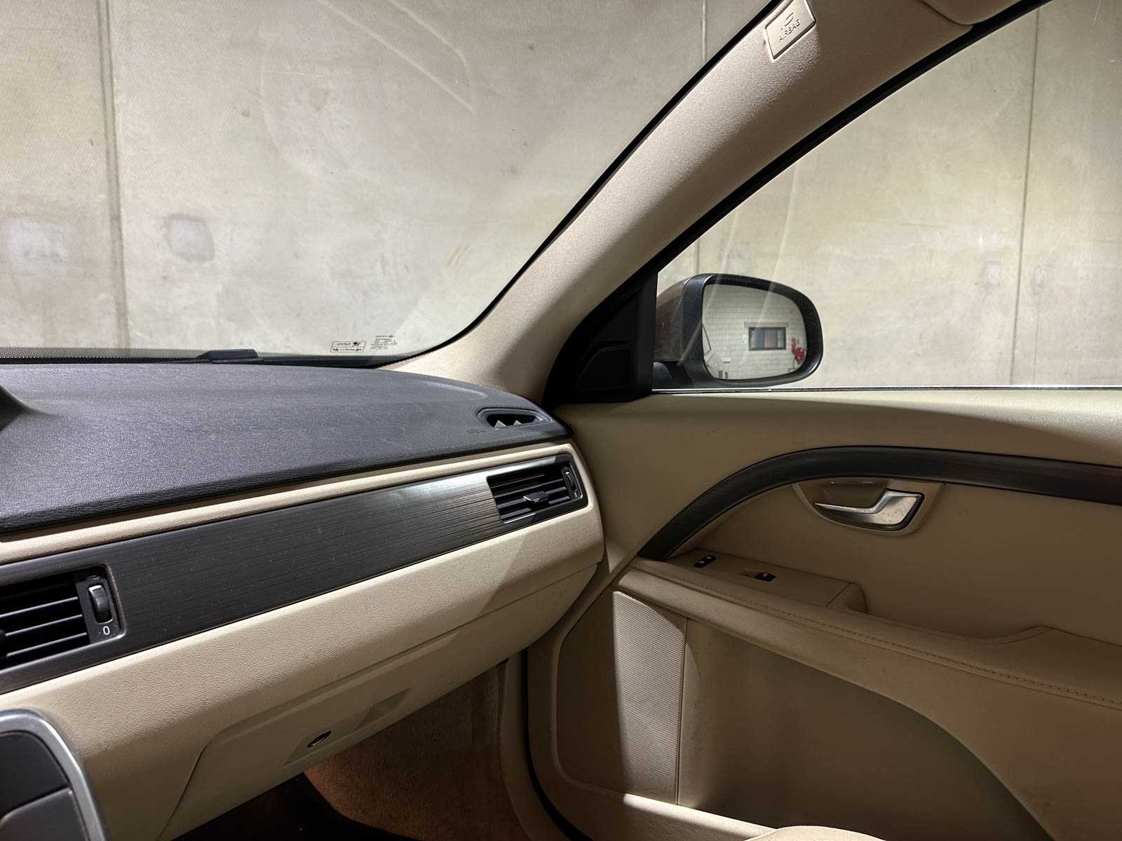 Volvo V70 2.0 D4 Summum 181pk 2015 (Origineel-NL), GB-859-B