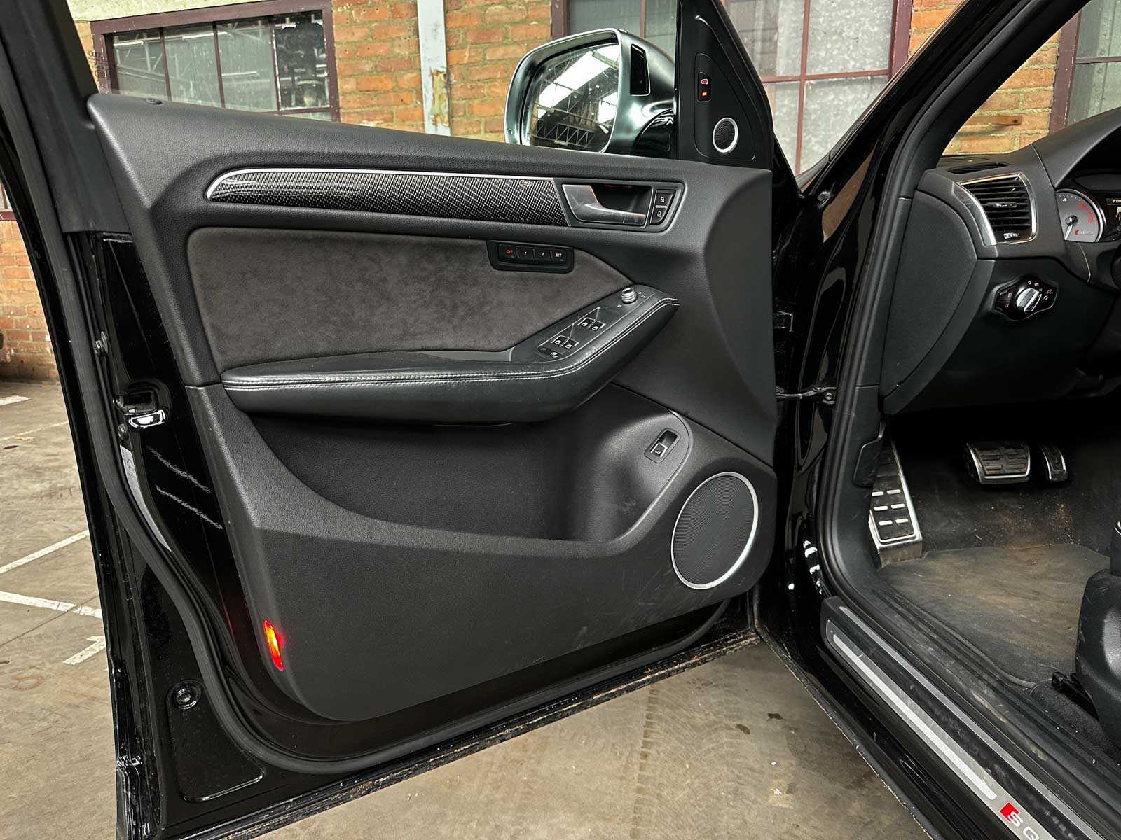 Audi SQ5 3.0 TDI V6 Audi SQ5 3.0 TDI Plus Quattro Pro Line RS Edition 340pk 2016, XR-305-P