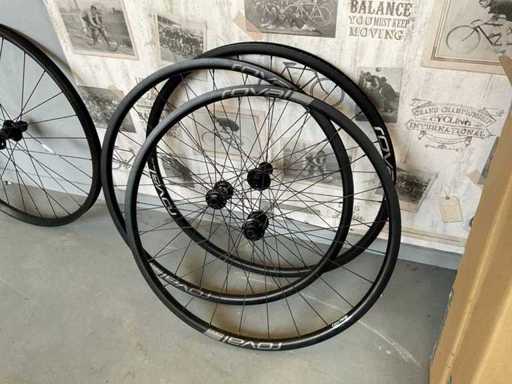 Roval SLX24 Rim (3x)