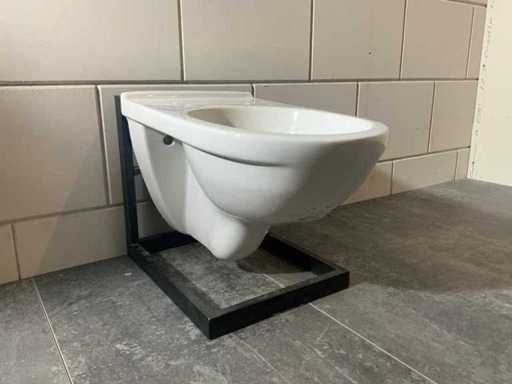 Villeroy & Boch - Wall-mounted toilet