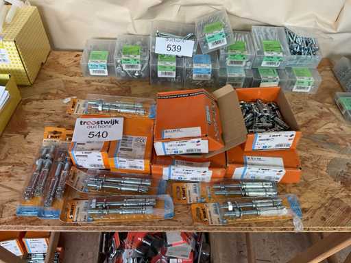 1 x Lot of Anchor Bolts