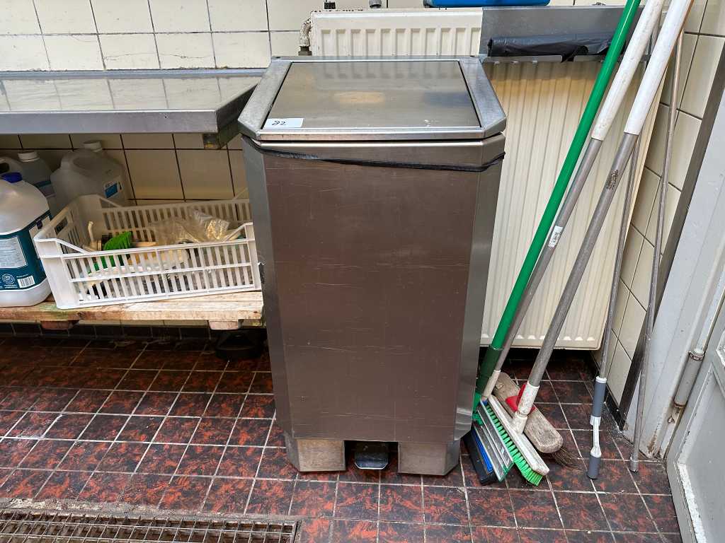 Josto - Kosz na śmieci ze stali nierdzewnej