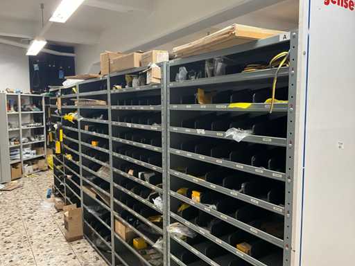 Armadi a giorno (14x)