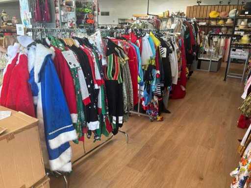 Theme & carnival clothing (360x)