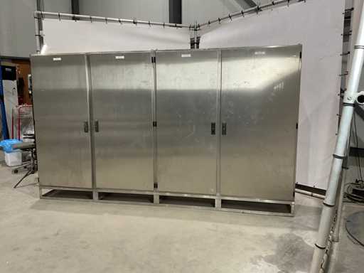 Scatola di alimentazione in acciaio inossidabile