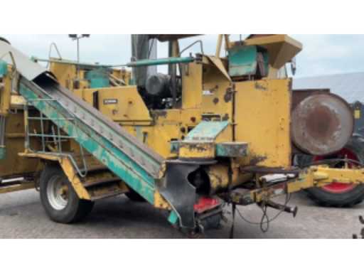 0c27772e-f008-4568-8995-6872d9e65b98.mp4