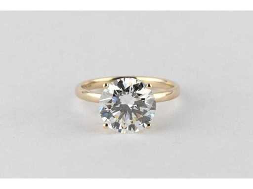 14-Karat-Gelbgoldring mit 4,01 Karat. Diamant