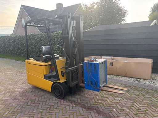 Mitsubishi 1.6T - Vorkheftruck