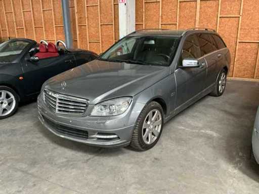 MERCEDES-BENZ C 200 CDI 2010 Voiture de tourisme