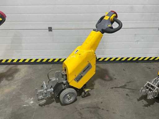 Master mover SM100+ Electric tow tractor