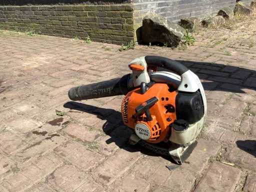 2015 Stihl sh56 Leaf Blower