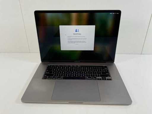 Apple MacBook Pro 16”, HexaCore i7, 16 GB RAM, 500 GB NVMe, AMD Radeon Pro 5300M 4GB Laptop