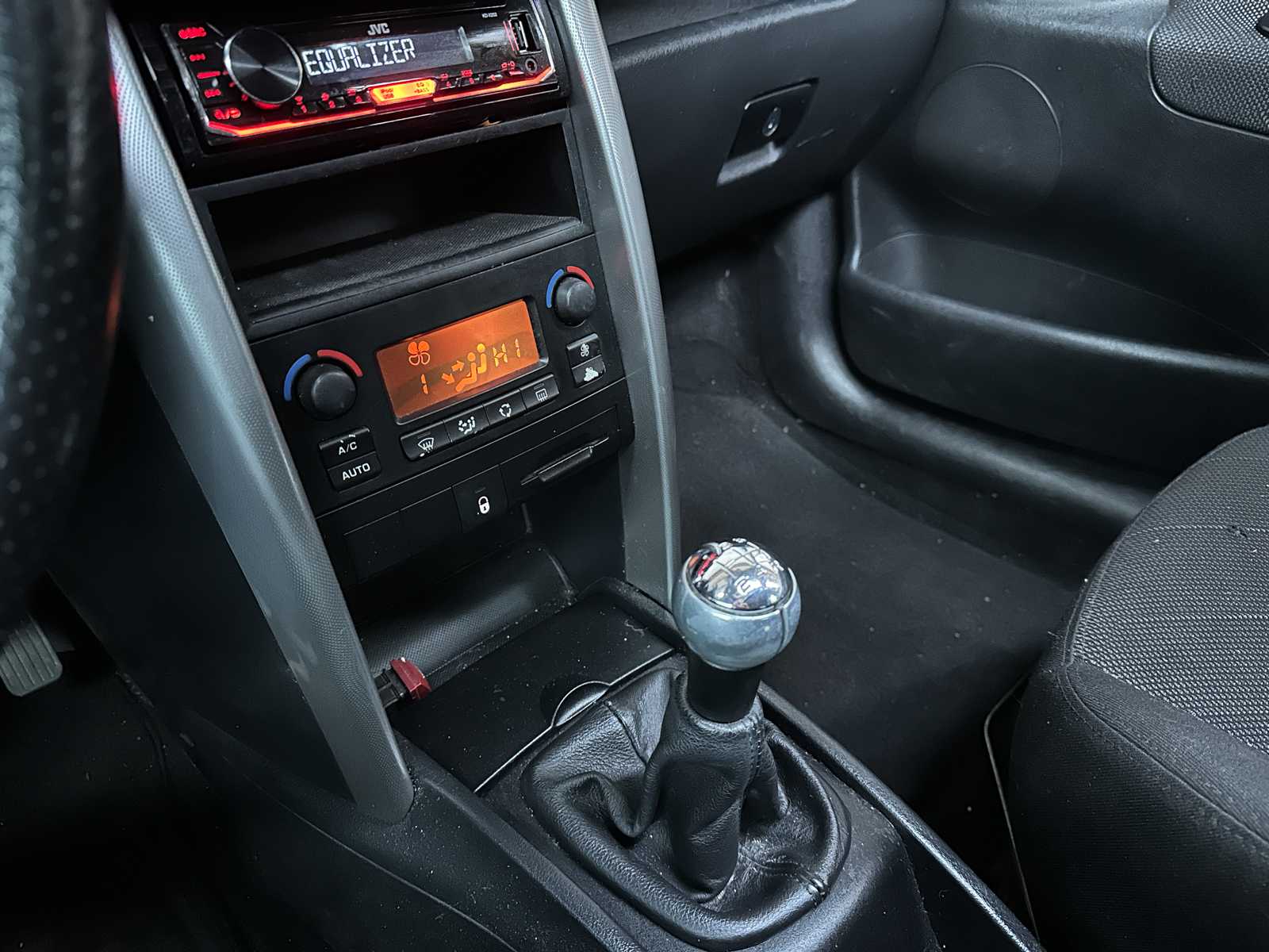 Peugeot 207 1.4 VTi XS Pack 95Pk 2007, 43-SRF-3