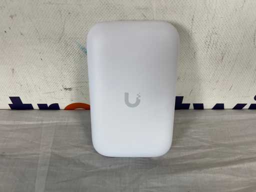 Ubiquiti UniFi Swiss Army Knife Ultra - Outdoor Access Point 