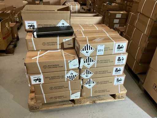 4G/Y30/S/24 Grote partij fiets batterijen met doc-in