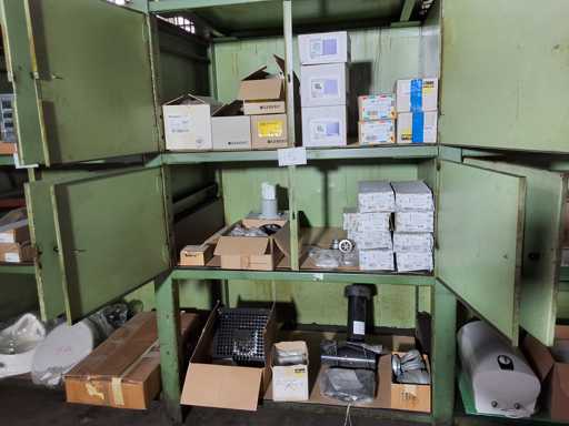   Regalinhalt von Geberit + VISA + Sanit Sanitär und Installationsmaterial