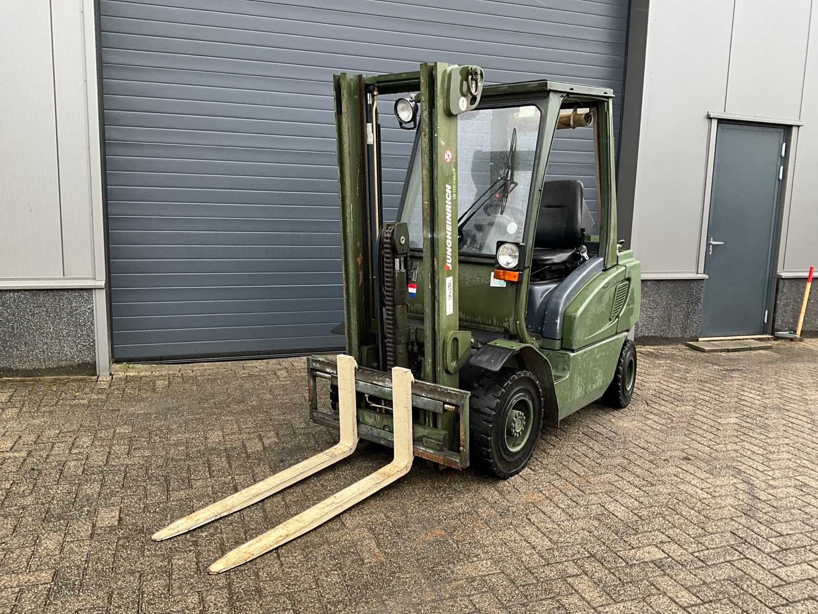 2001 Jungheinrich DFG 25 Forklift