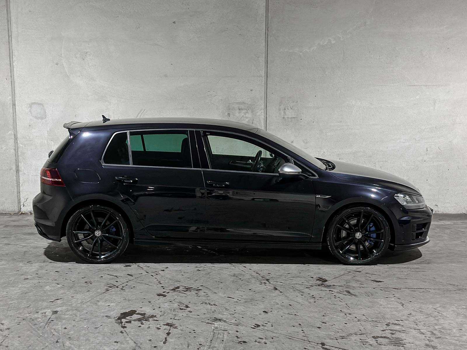 Volkswagen Golf 2.0 TSI R 4Motion 300pk 2015, P-916-RV