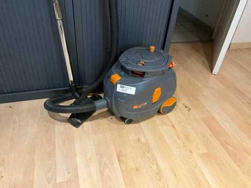TASKI AERO8 PLUS Vacuum Cleaner