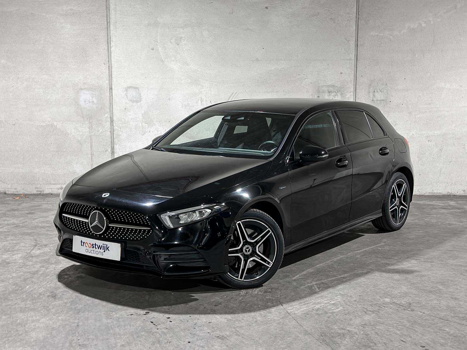 Mercedes-Benz A250 e Business Solution AMG Limited A-klasse 160pk 2021 (Origineel-NL), K-518-SP