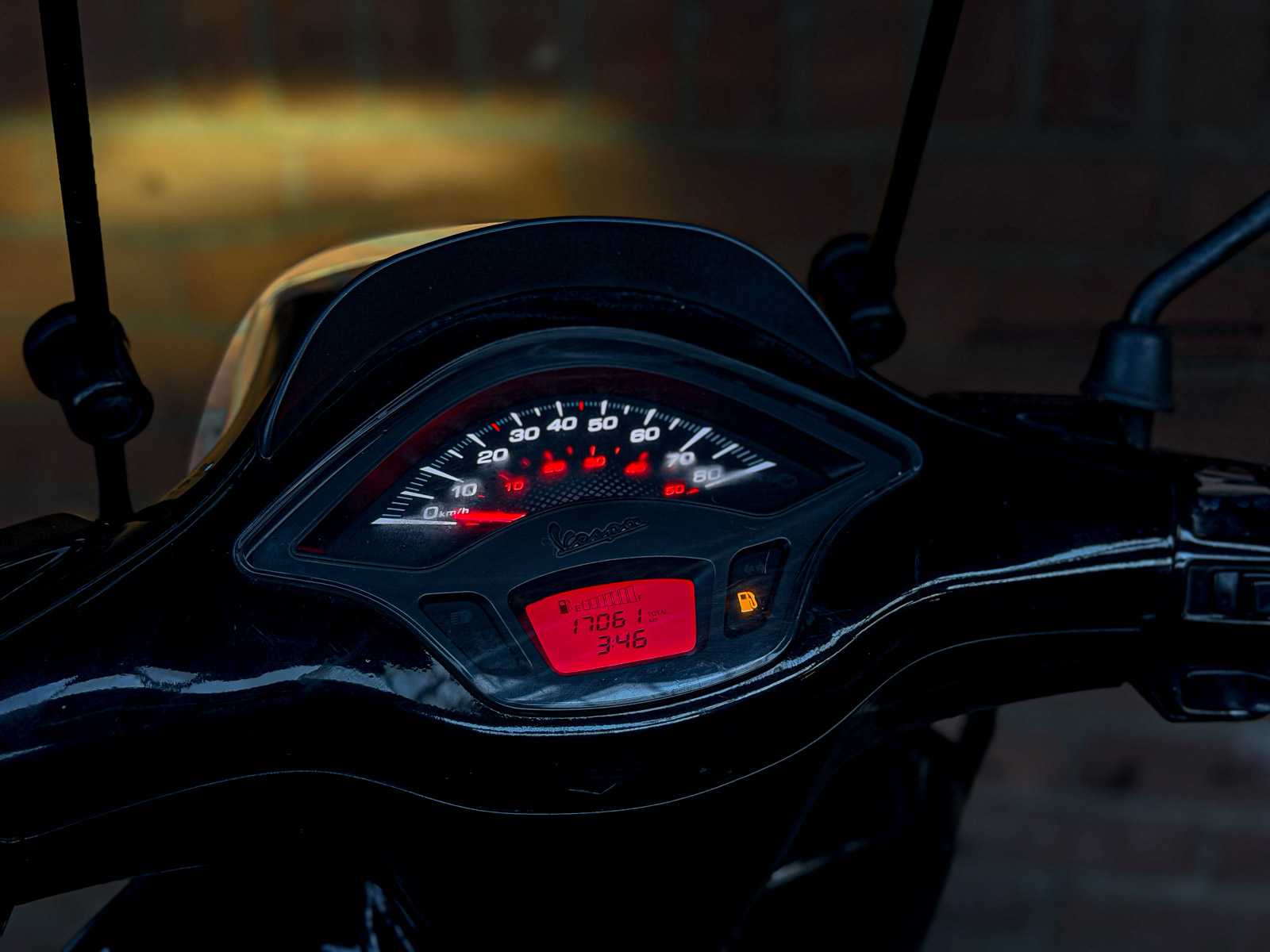 Piaggio Vespa Sprint 4T 2015, DDG-75-V Scooter