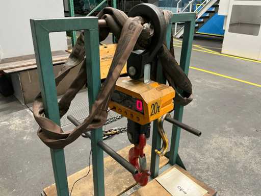Nagata Comlift HL-03 Crane Scale 20 Tons with Rack