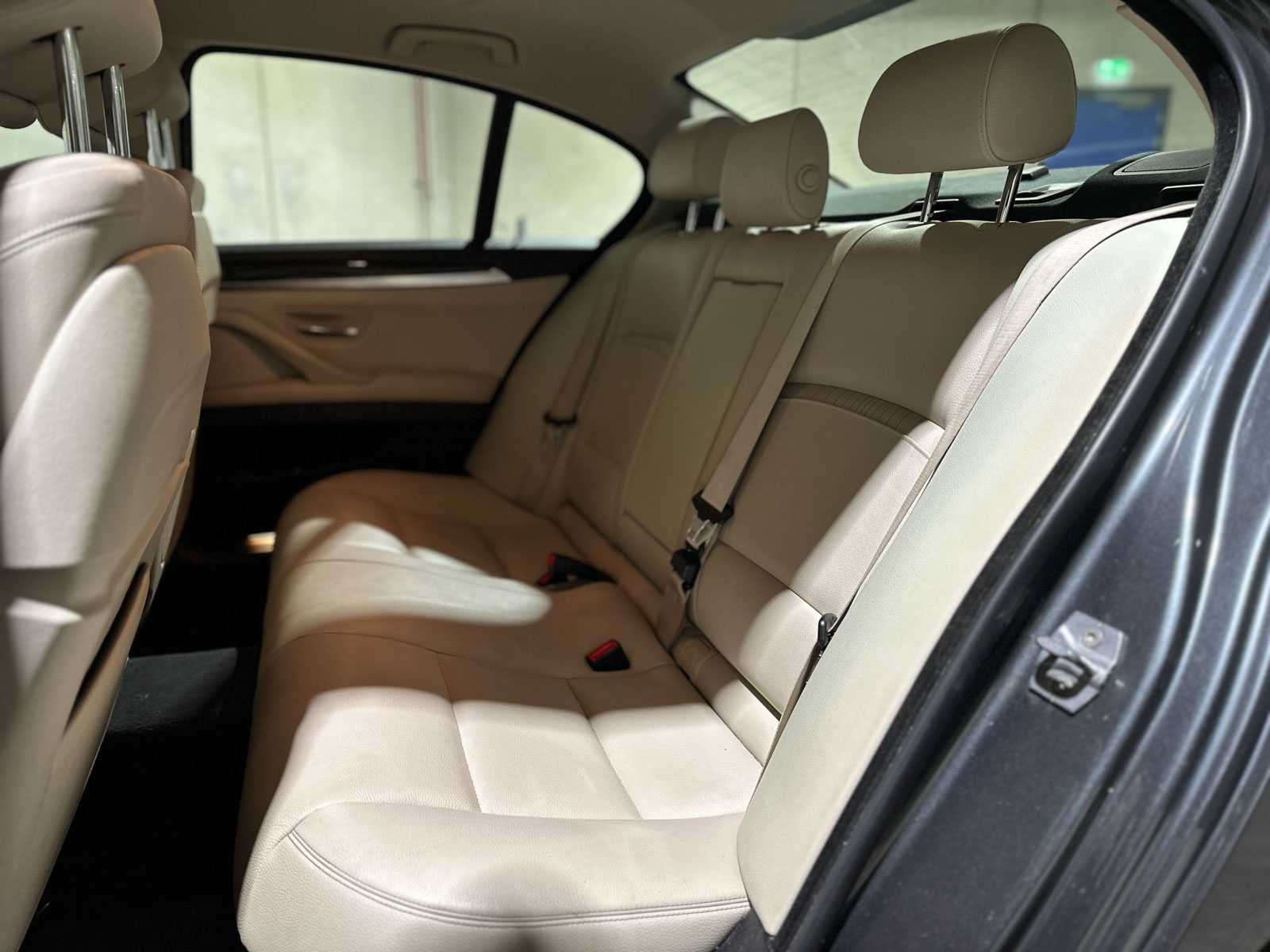 BMW 520i Luxury Edition 5-serie 181pk 2017 (Origineel-NL), NP-432-L