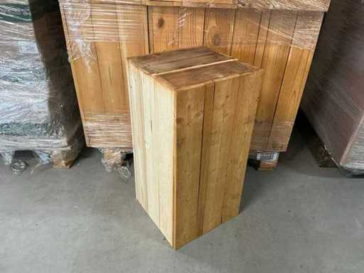 Partij Houten Postamenten 30x30xH60cm naturel (40x)