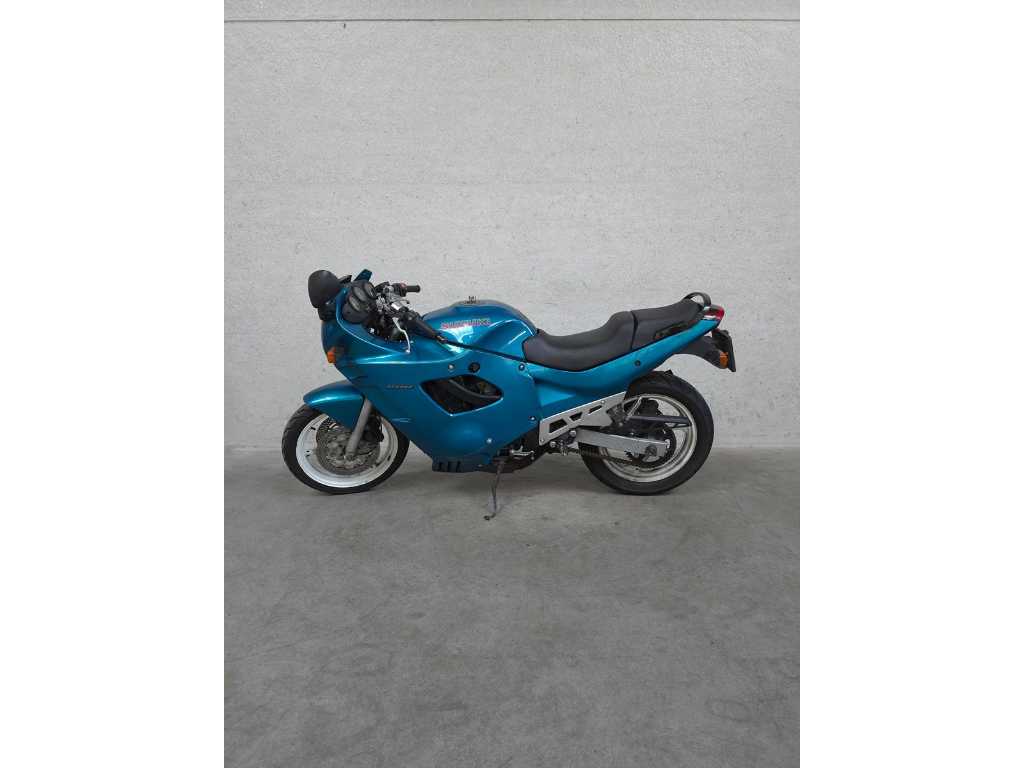 Suzuki - Tour - GSX 600 F - Motorcycle