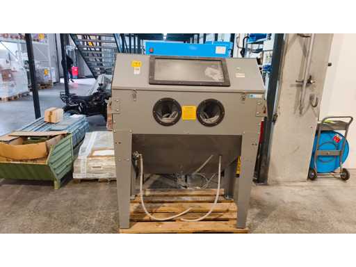 FERVI 687 Sandblasting machine with vacuum cleaner