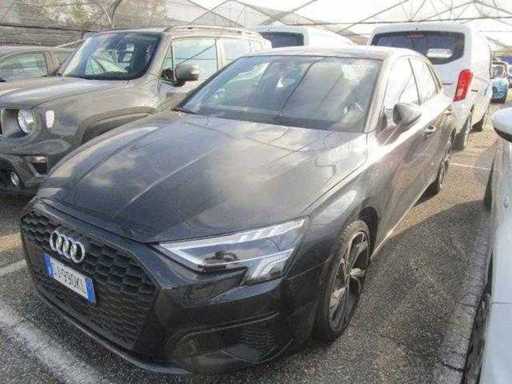 AUDI A3 4 SERIES SPB 35 TDI S TRONIC Automobile