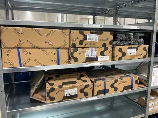 Sertarul Emuca glisează accesoriile mobilierului