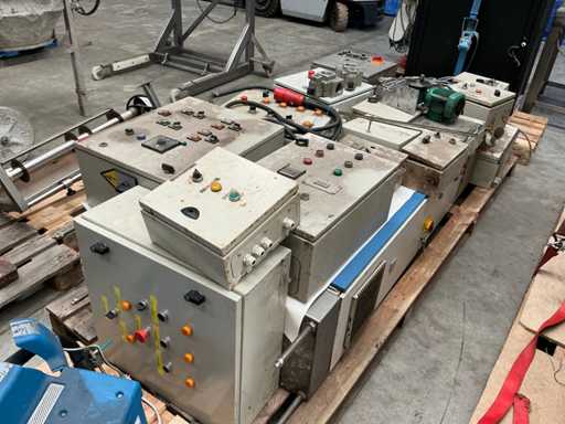 Batch of various switch boxes