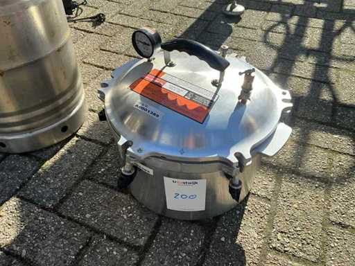 Allamerican 1915X Sterilize pressure tank 14.4 liters