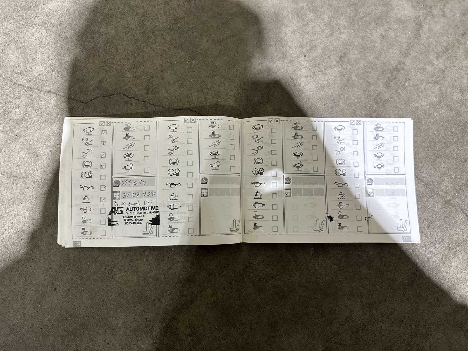 BMW 528xi Touring High Executive 245pk (Origineel-NL) 2012 5-serie, 89-TXH-2