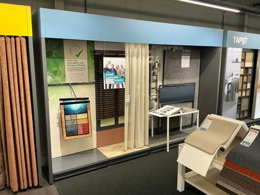 Portaoggetti con campioni, 11 metri