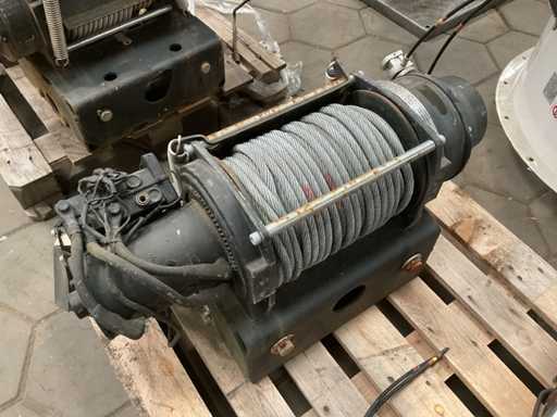 WARN Series 12 Cable Winch