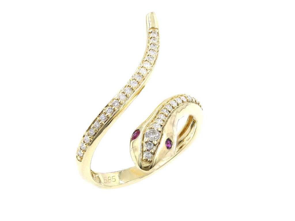 14 KT geelgouden ring met natuurlijke diamanten en robijn