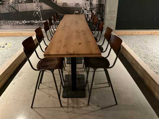 High Dining Table Arrangement