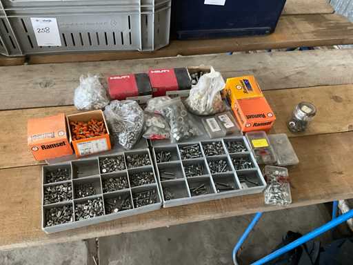 Bolts, nuts & washers