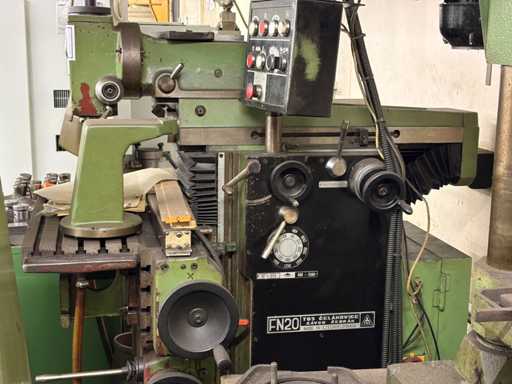 TOS - ZEBRAK FN20 - Freesmachine