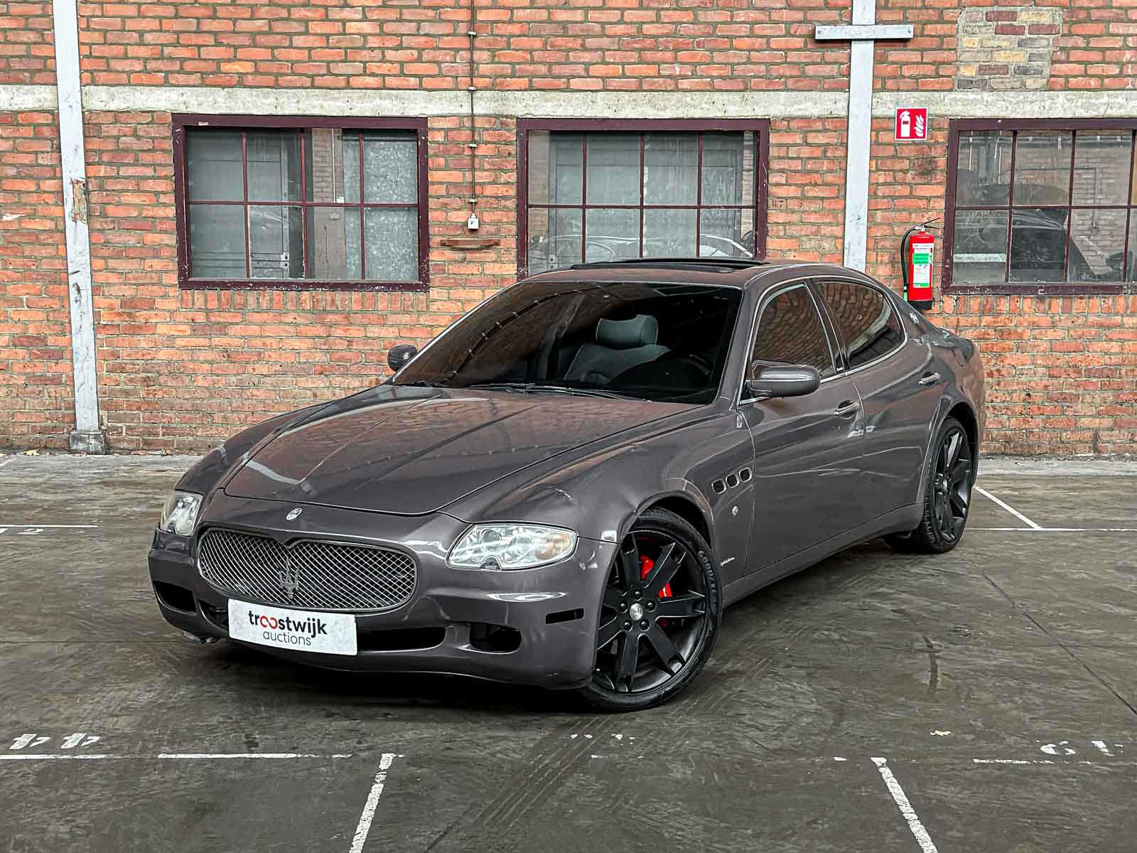 Maserati Quattroporte 4.2 V8 400pk 2007